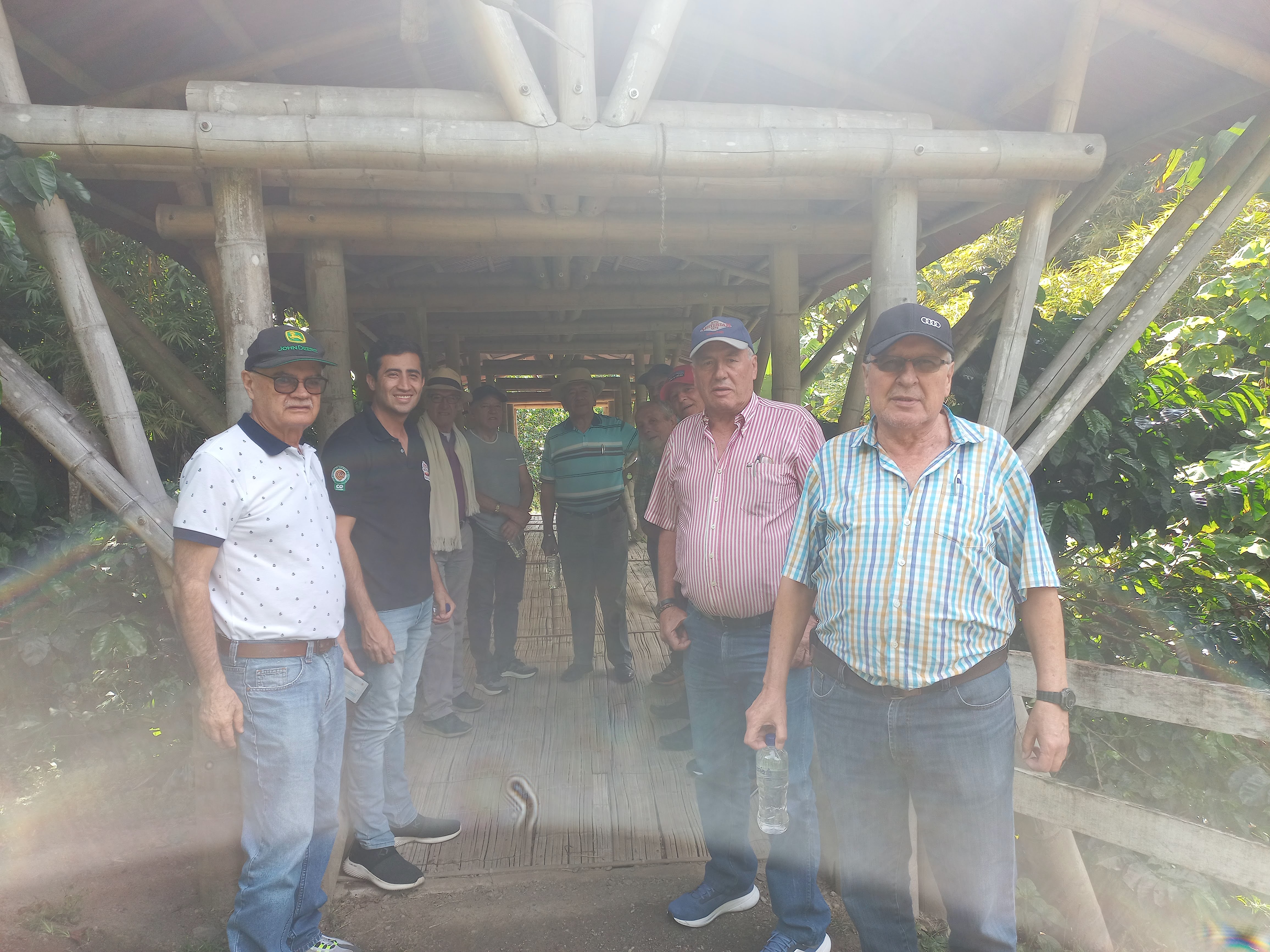 Utilidades.ProcesarArchivosUtil+ArchivoVM